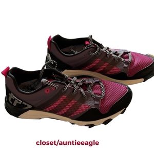 Adidas Running Shoes 8 ½ Pink & Black Women Clean Like New